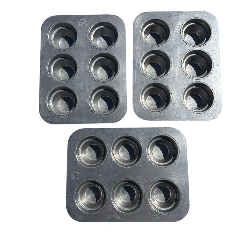 AMCO 977350 Bakeware 6 Cup Crown Muffin Pans (Set of 3) – 3-1/2" Commercial Use